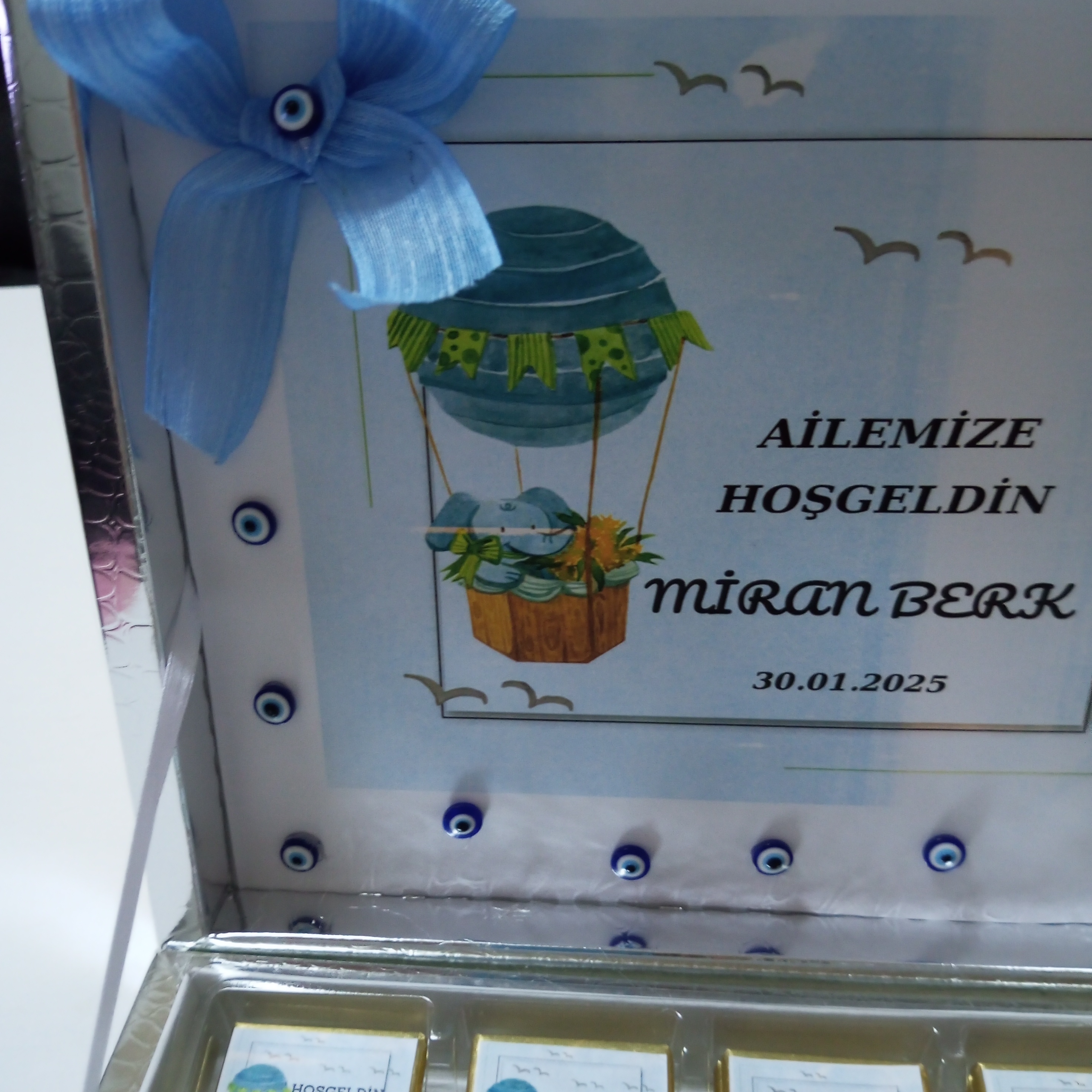 Gümüş Renk Kutulu Etiketli Bebek Mevlüd-i Dogumgünü Yenidoğan Bebek Çikolatası