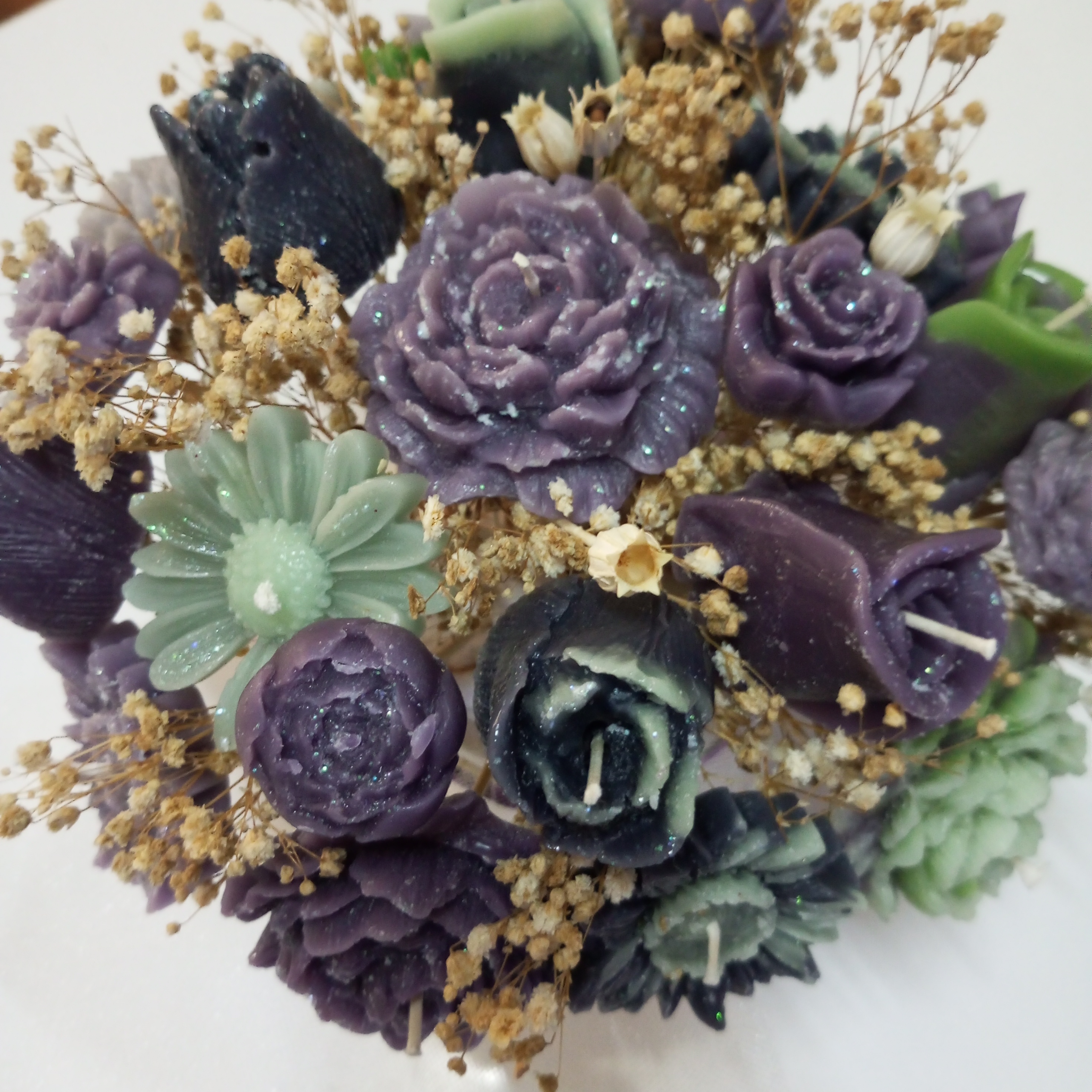 Mor -Yeşil Şakayık -Gül-Papatya Mum Çicek Buket